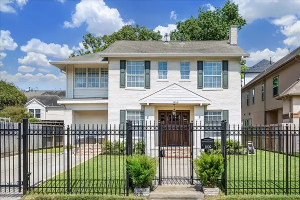 1909 Rosewood Street, Houston, TX 77004