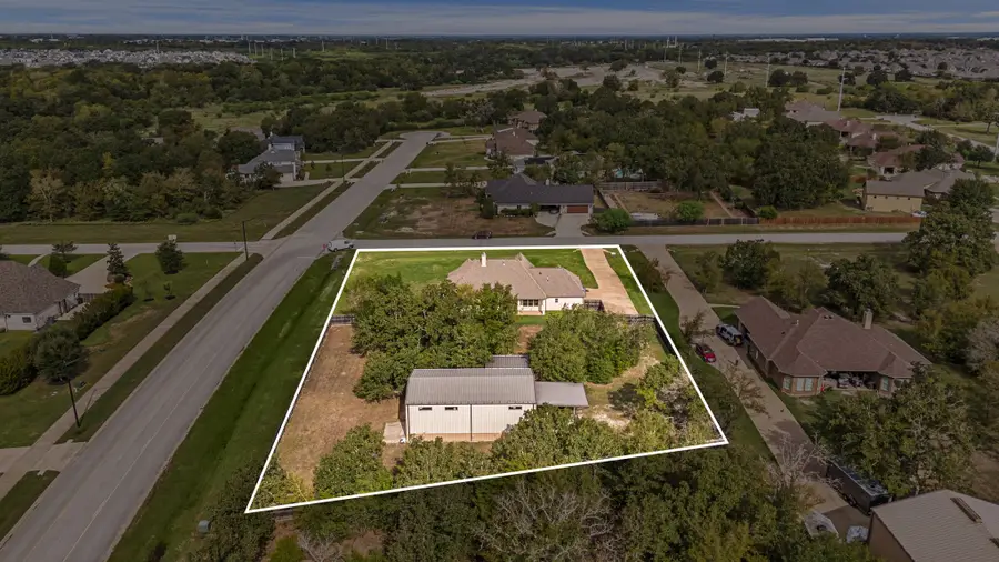 3900 Austins Estates Drive, Bryan, TX 77808 - #3