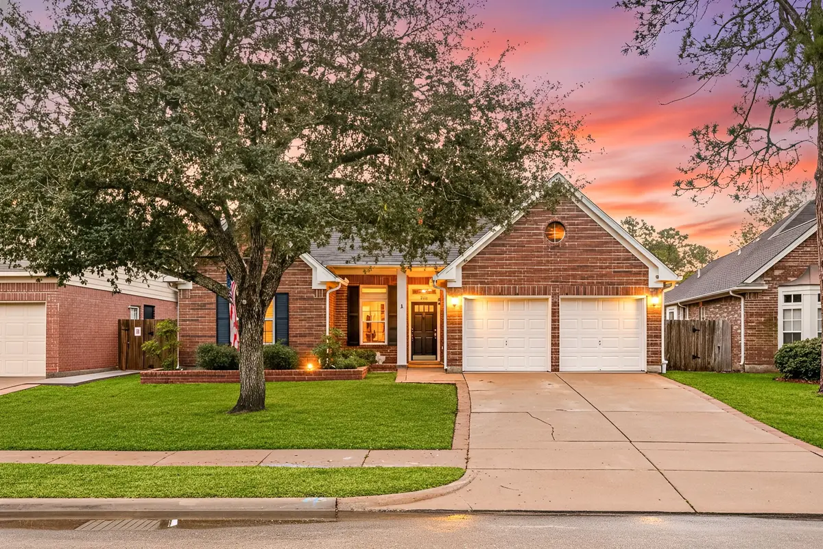 2234 Enchanted Isle Drive, Houston, TX 77062 - Image #1