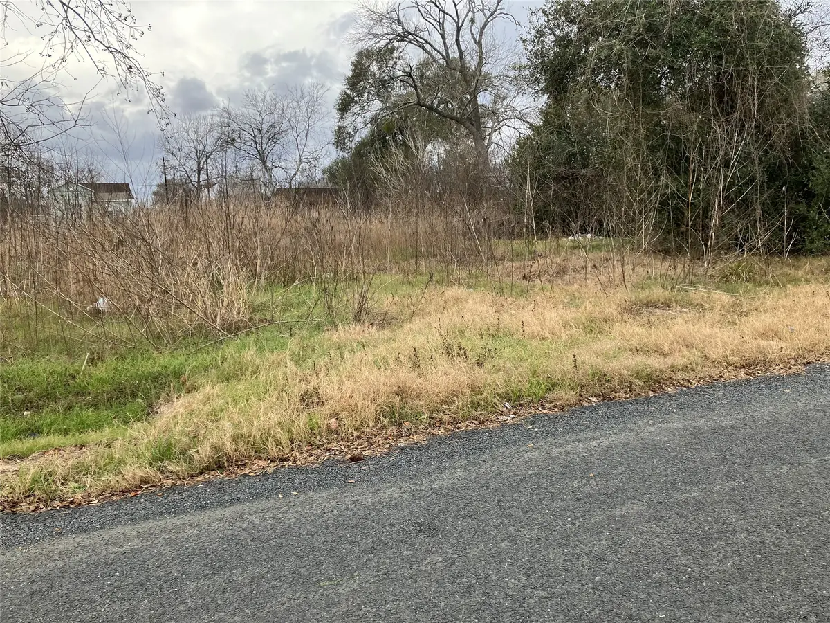 804 Dunlap Street, El Campo, TX 77437 - #1