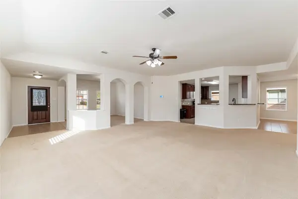 4700 Lake Line Court, Alvin, TX 77511