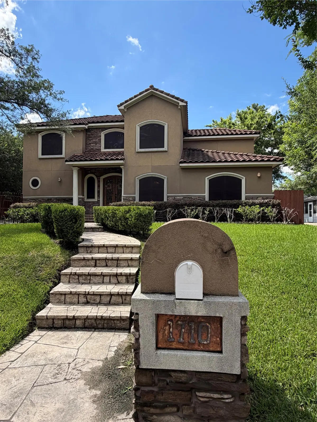 1710 Castlerock Drive, Houston, TX 77090 - #1