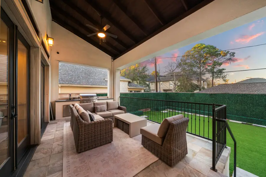 4704 Willow Street, Bellaire, TX 77401 - #3