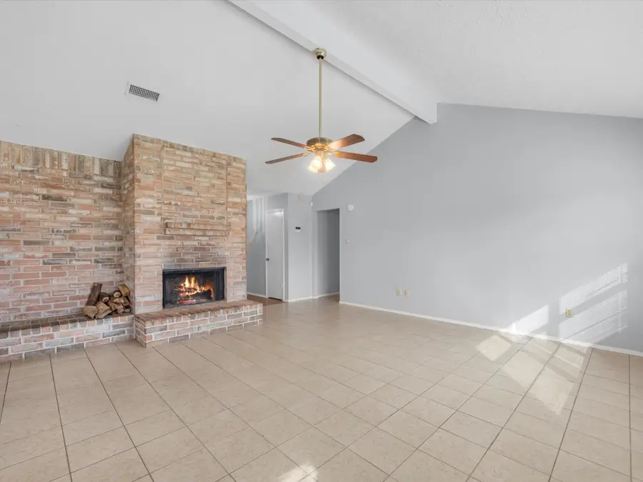 11942 Silver Island Circle, Houston, TX 77067 - Image #3