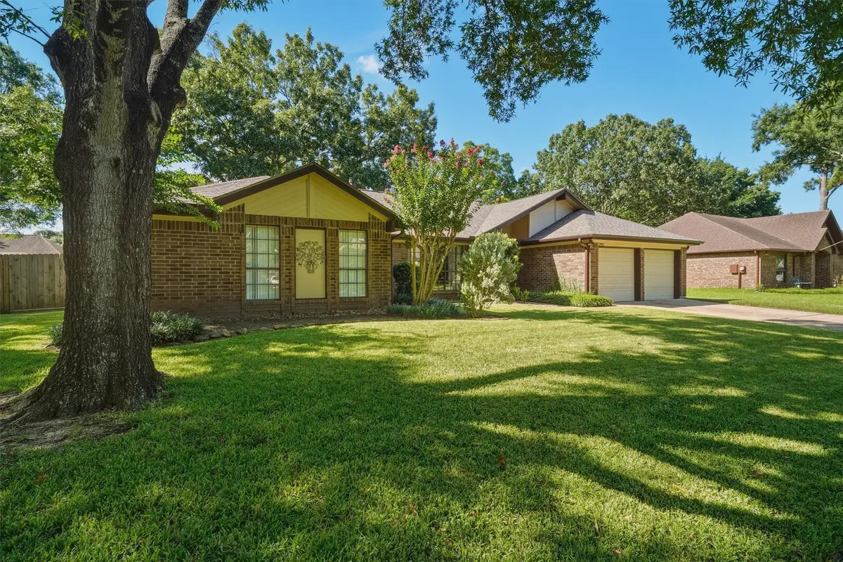2917 Sugar Wood Drive, League City, TX 77573 - #1