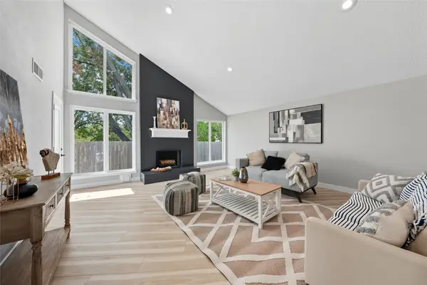 2006 Woodland Springs Street, Houston, TX 77077