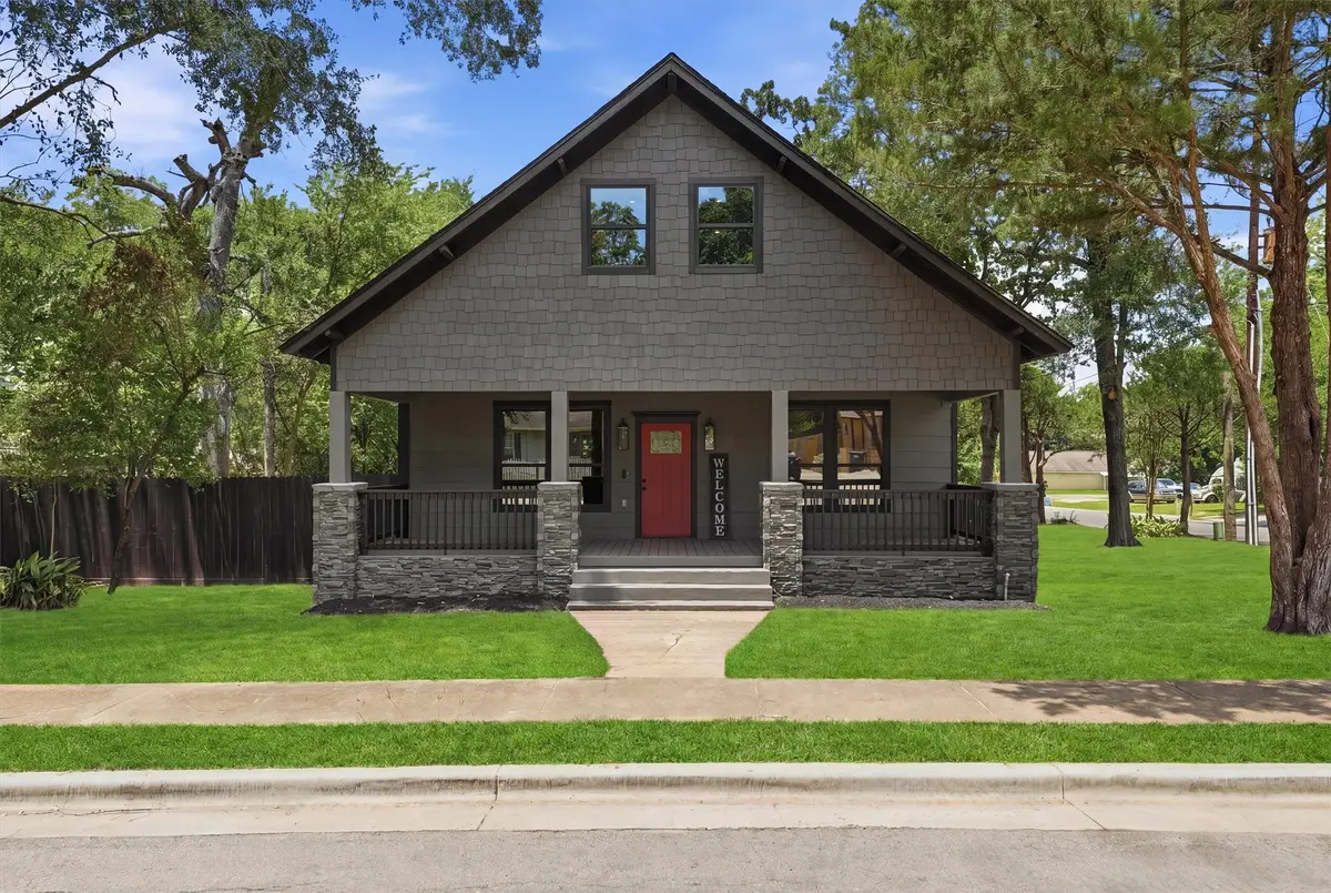 915 North Roberson St, Conroe, TX 77301 - #1