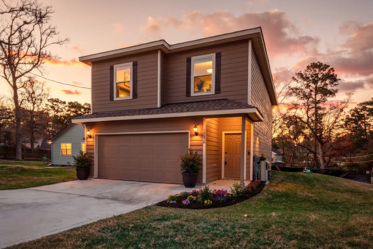 15678 Holly Drive, Montgomery, TX 77356 - #1