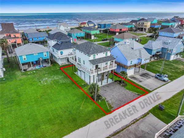 2630 Breaker Drive, Crystal Beach, TX 77650