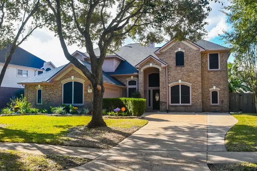 511 Silver Creek Circle, Richmond, TX 77406 - Image #2