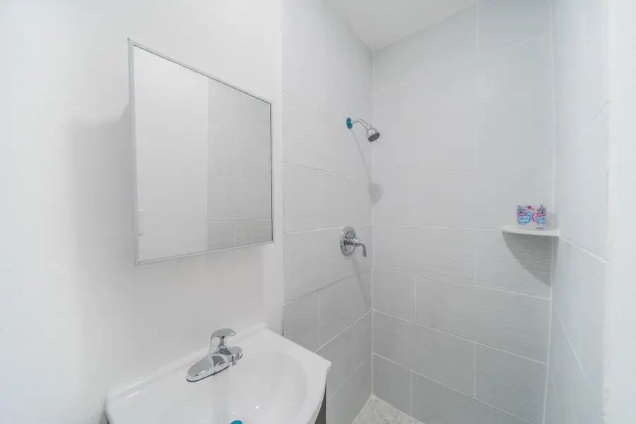 6307 Westover Street, Houston, TX 77087 - #3