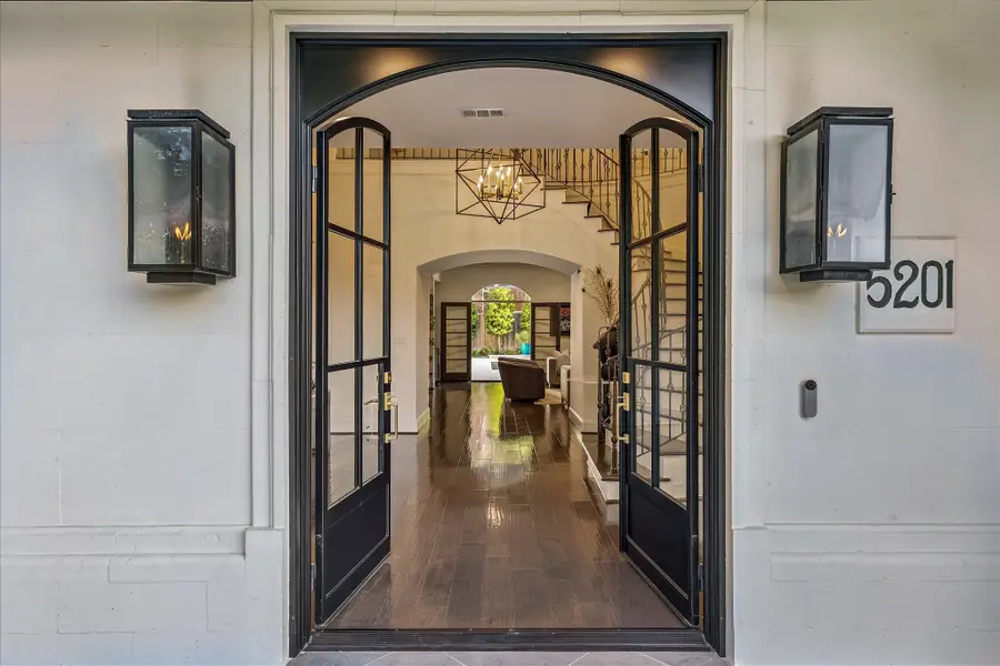 5201 Cedar Creek Drive, Houston, TX 77056 - #3