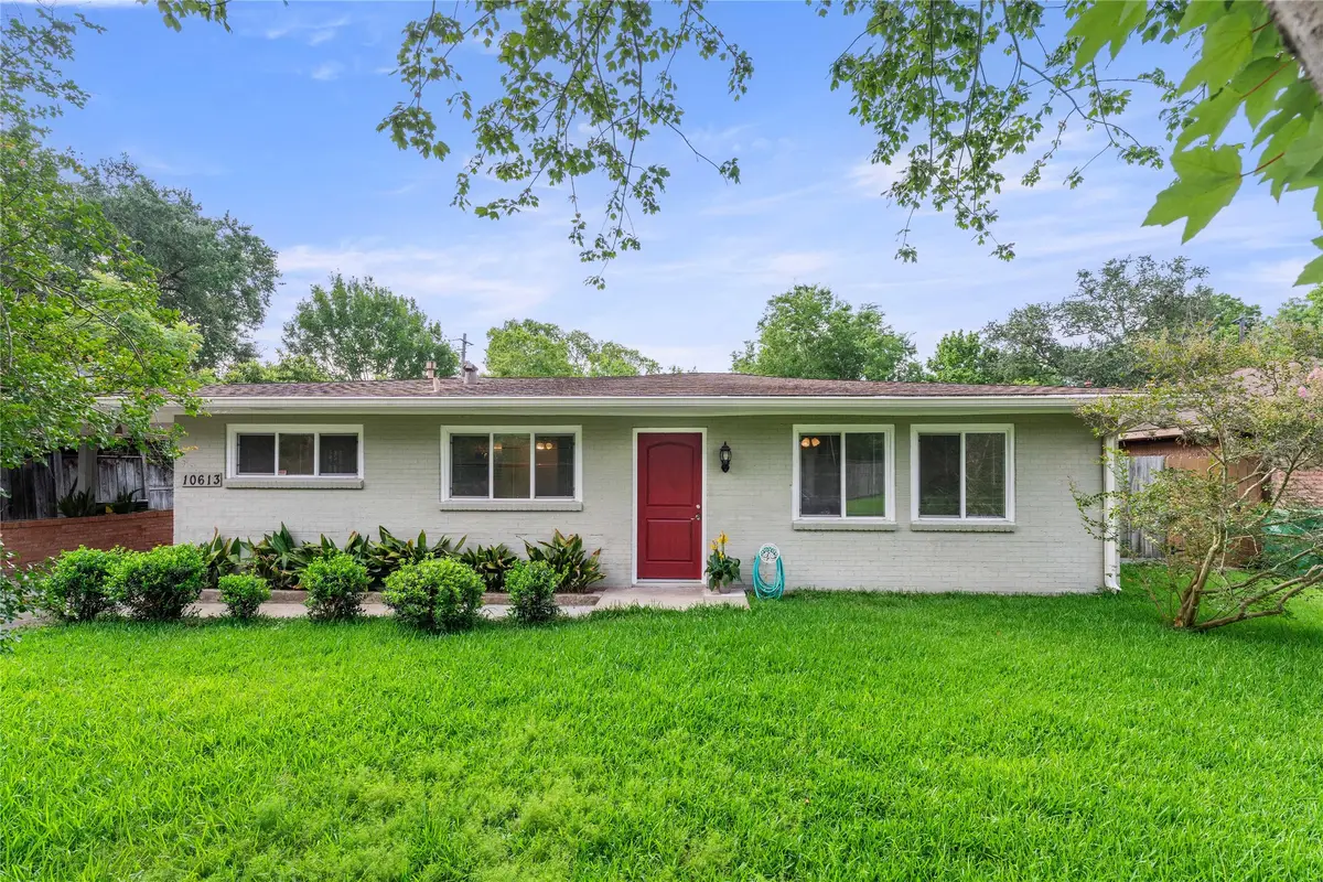 10613 Willowgrove Drive, Houston, TX 77035 - #1