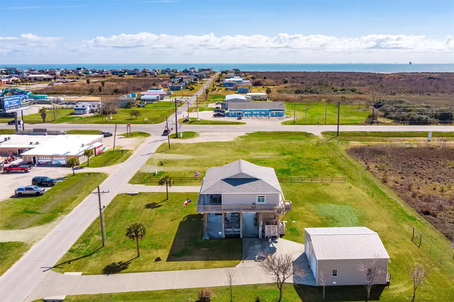 1009 N Monkhouse Drive, Port Bolivar, TX 77650 - #2