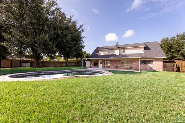 3911 Thistlewood Drive, Pasadena, TX 77504