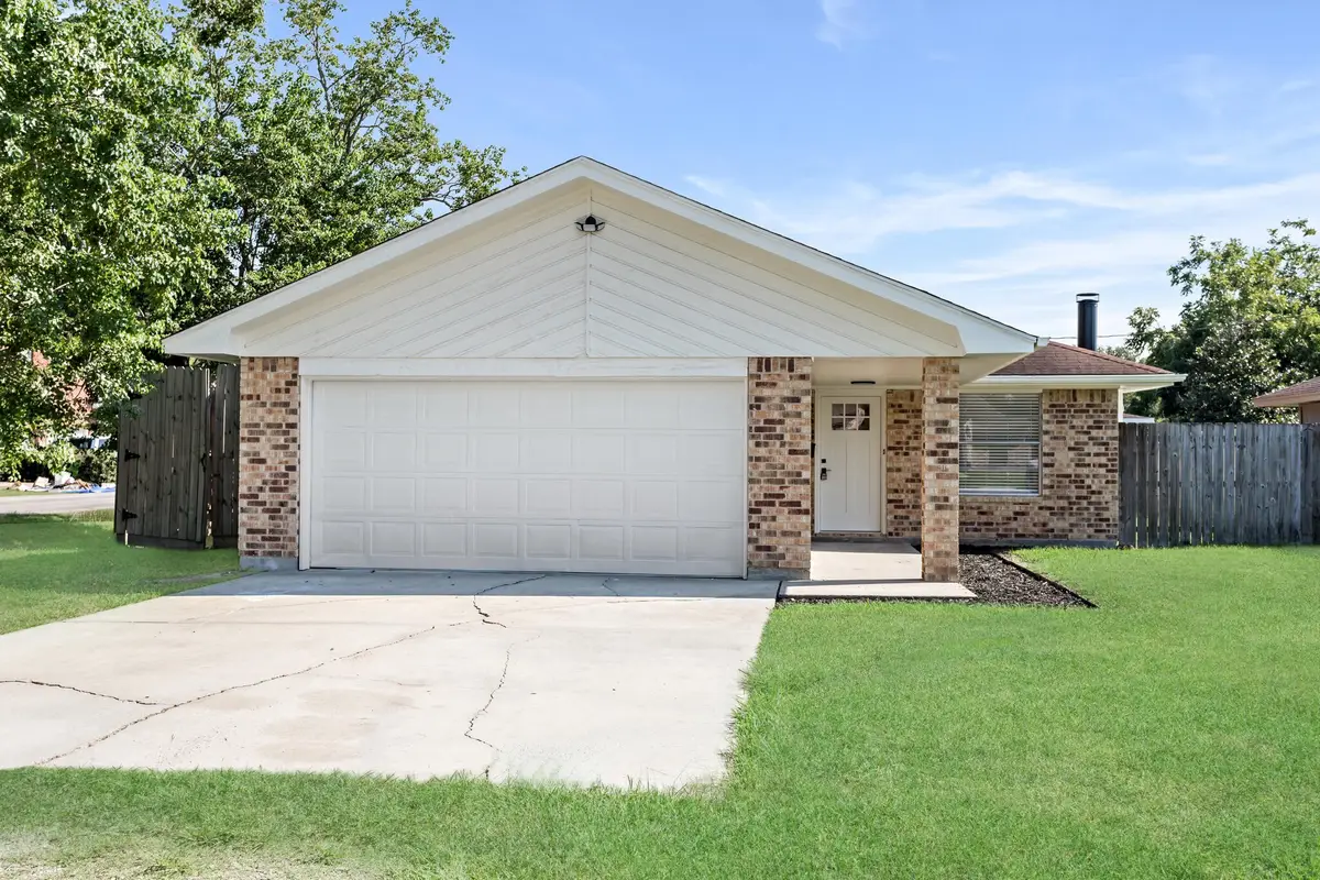 3440 Cleveland Avenue, Groves, TX 77619 - Image #1