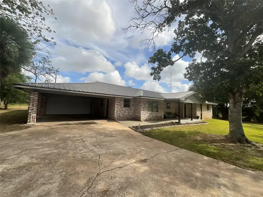 1672 Fm 318, Hallettsville, TX 77964 - #3
