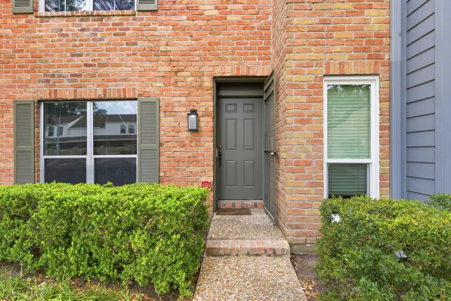 1011 Fountain View Drive, Houston, TX 77057 - #3