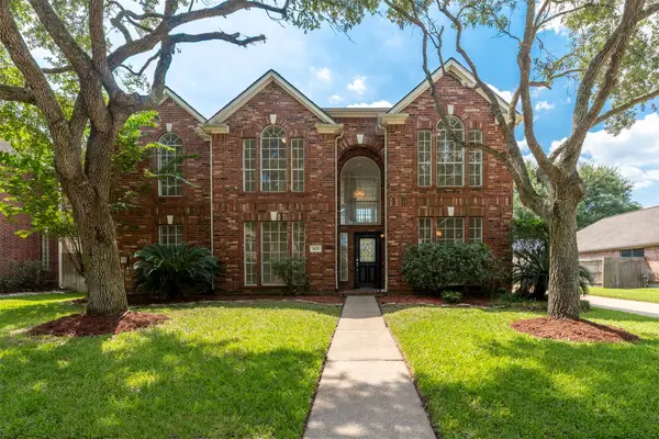4122 Casa Del Lago Drive, Missouri City, TX 77459