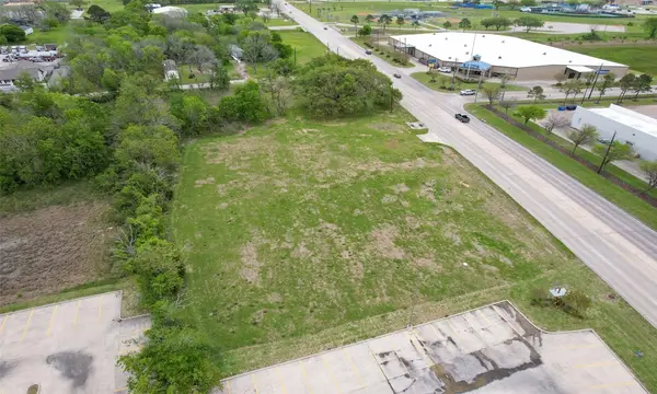502 W Cedar Bayou Lynchburg Road, Baytown, TX 77521