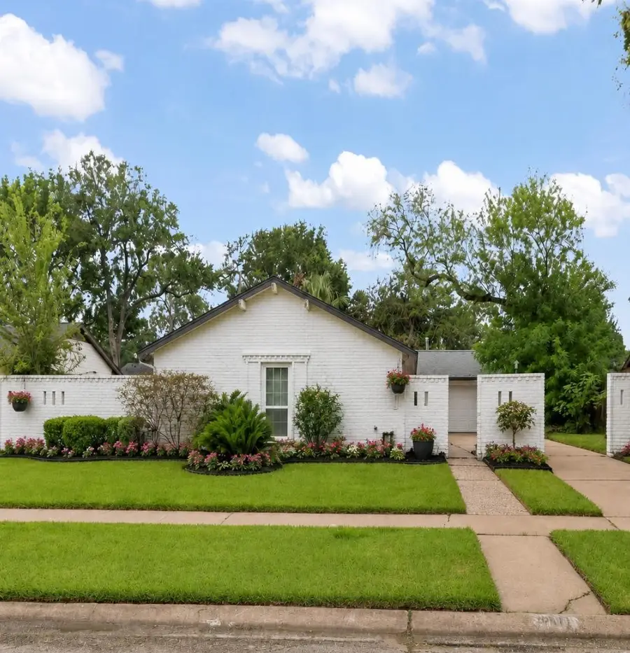 10611 Deerwood Road, Houston, TX 77042 - #2