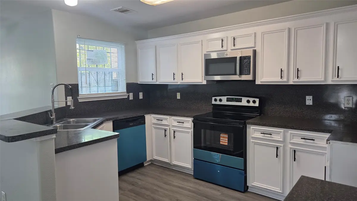 4121 Mallow Street #A/B, Houston, TX 77051 - #1