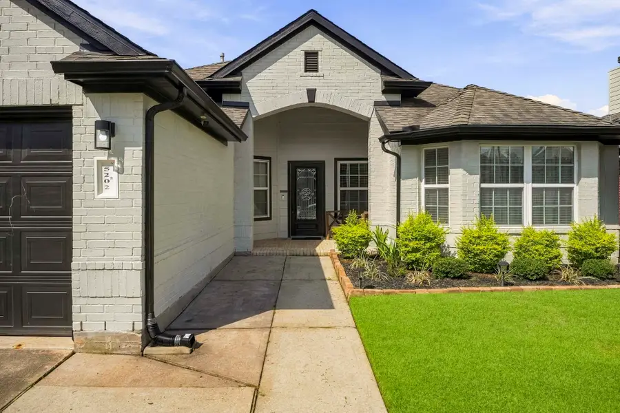 5202 Camarosa Drive, Pasadena, TX 77504 - #2