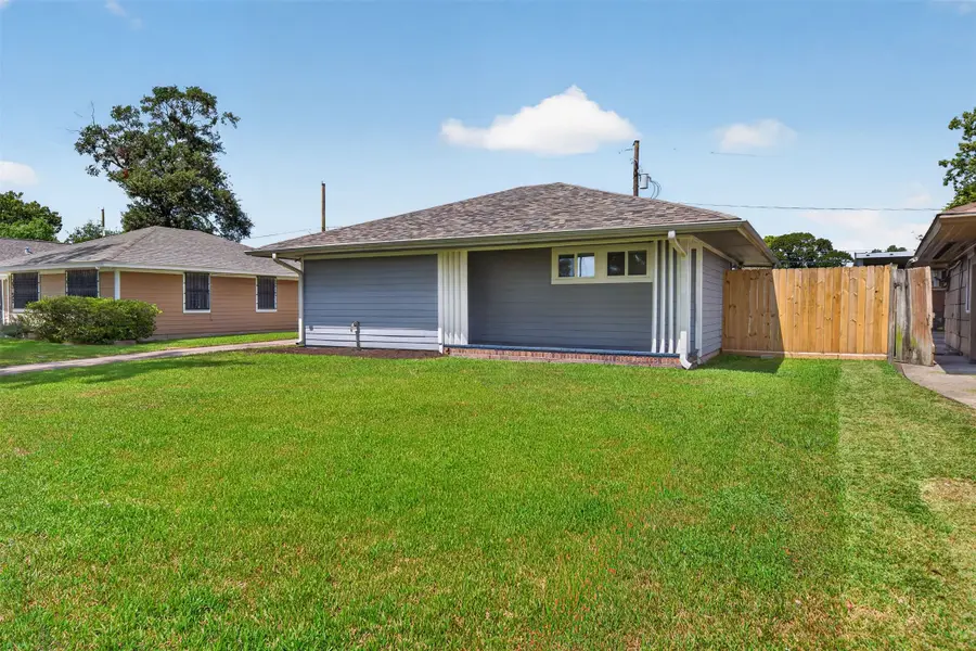 6855 Richwood Road, Houston, TX 77087 - #2