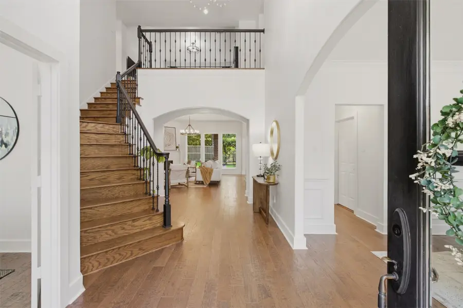 14 Snowbell Place, The Woodlands, TX 77381 - #2