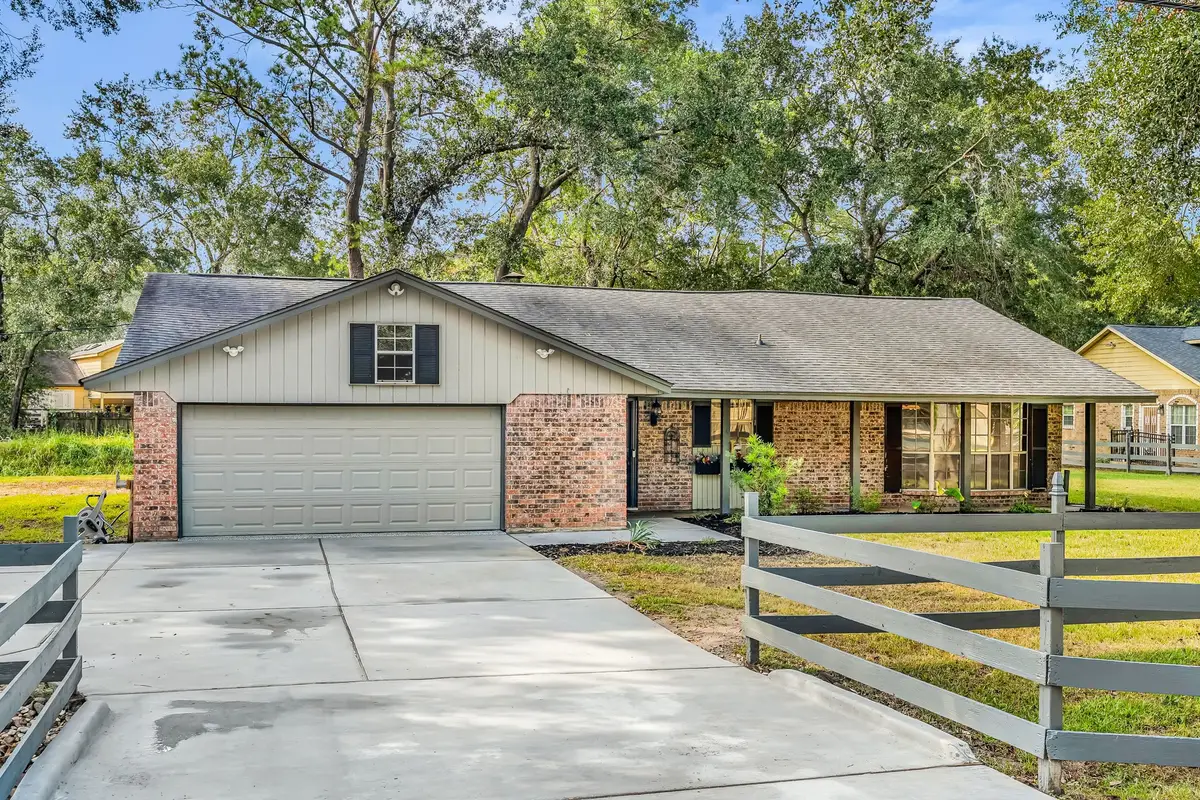 19811 Sagging Oaks Drive, Spring, TX 77388 - Image #1