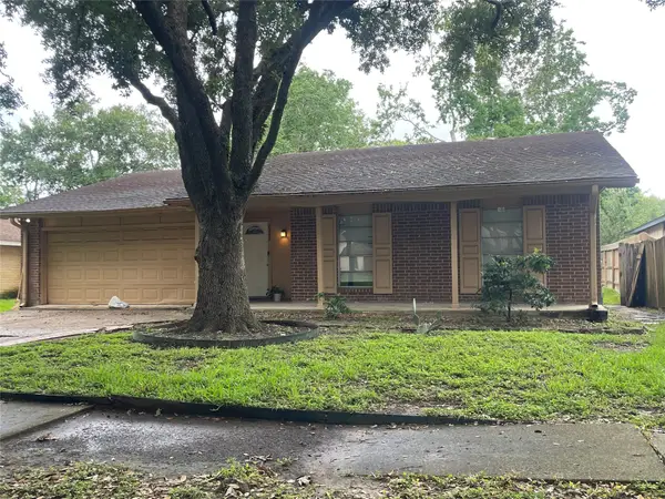 2242 Stillmeadow Drive, Missouri City, TX 77489