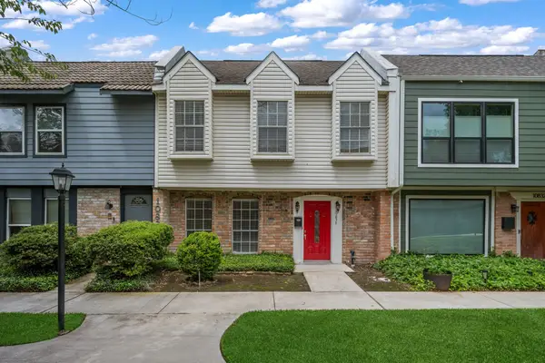 10834 Briar Forest Drive #42, Houston, TX 77042