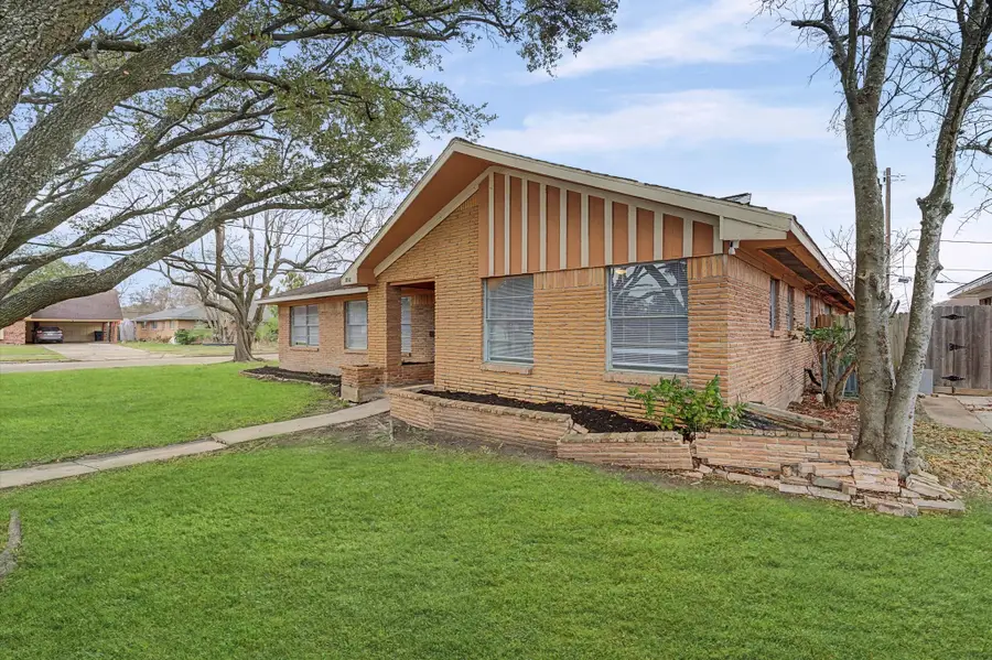 8103 Glen Vista Street, Houston, TX 77061 - #2