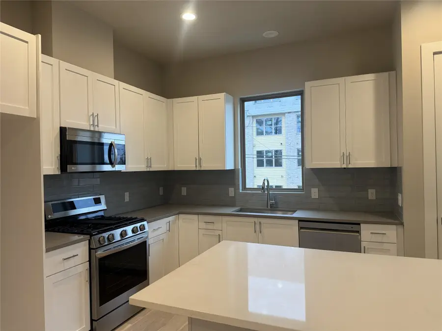 540 Janisch Road #F, Houston, TX 77018 - #3