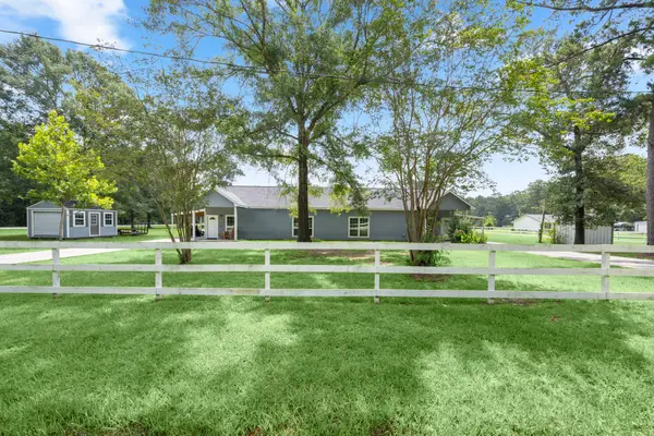 10871 Coaster Lane, Conroe, TX 77306