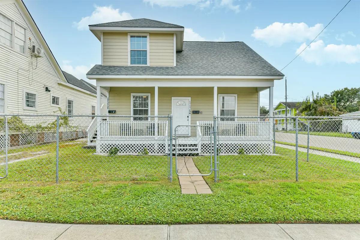 2727 Avenue K, Galveston, TX 77550 - #1