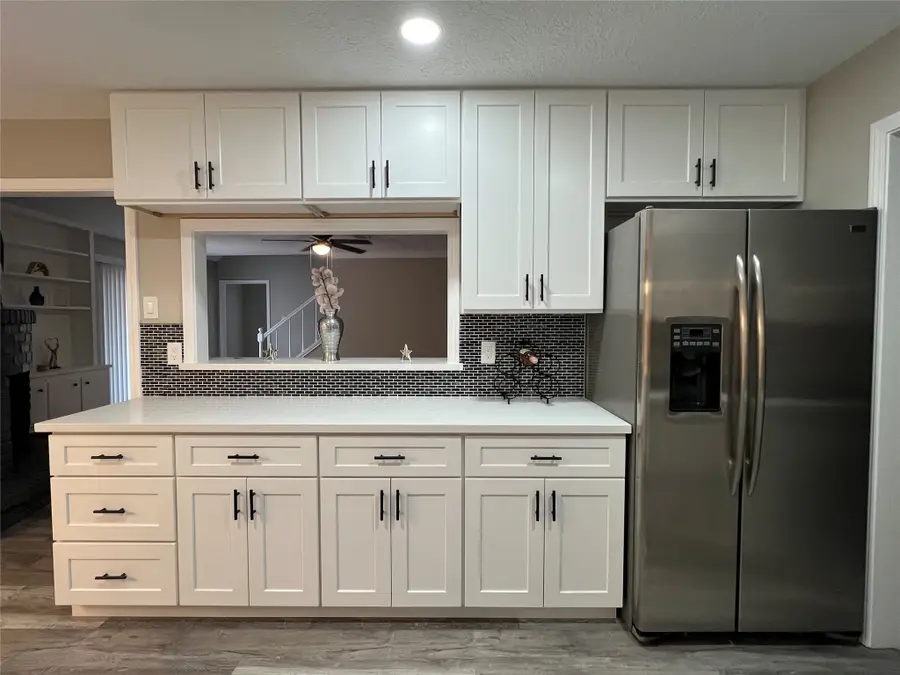 5120 E Bayou Dr, Dickinson, TX 77539 - Image #3