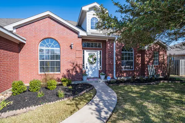 5011 Cotton Creek Drive, Baytown, TX 77523