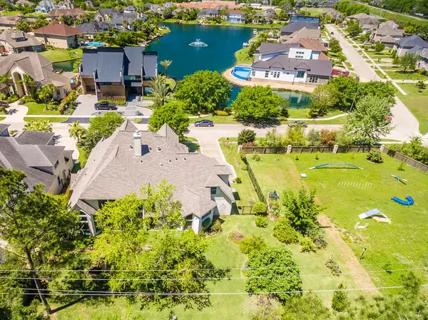 1711 Amber Chase, Katy, TX 77450