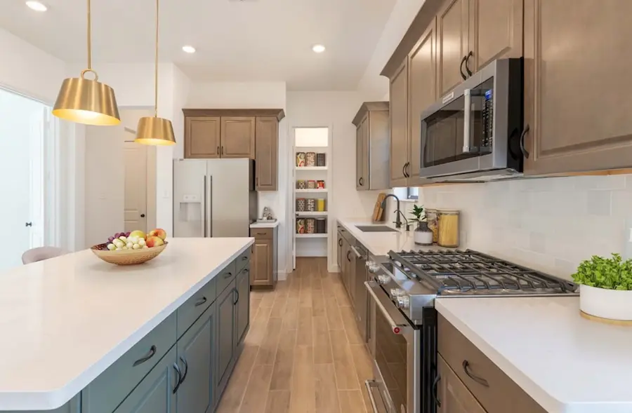 6215 Coyote Glade Drive, Richmond, TX 77469 - Image #3