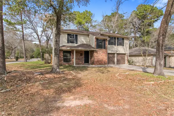 102 Summer Crest Circle, The Woodlands, TX 77381