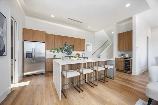 320 Janisch, Houston, TX 77018