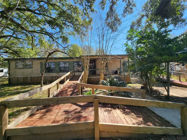 14308 Susie Lane #CR442, Alvin, TX 77511