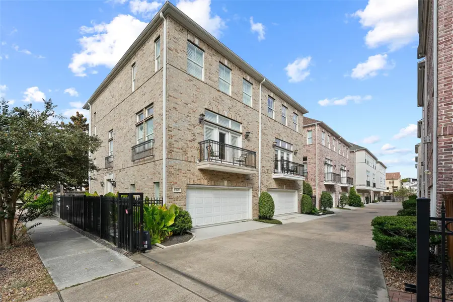 5406 Lacy Street, Houston, TX 77007 - #2