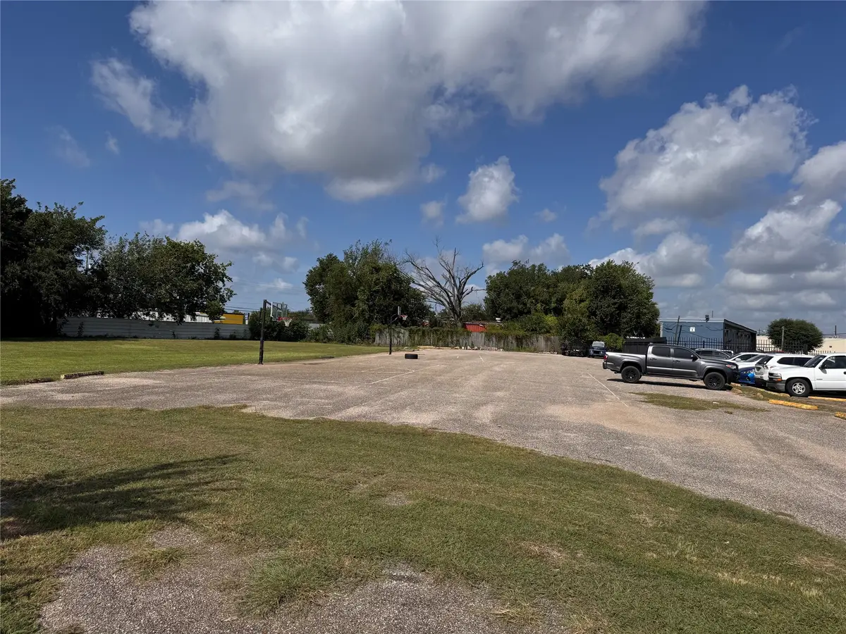 7151 Lawndale Street, Houston, TX 77023 - #1
