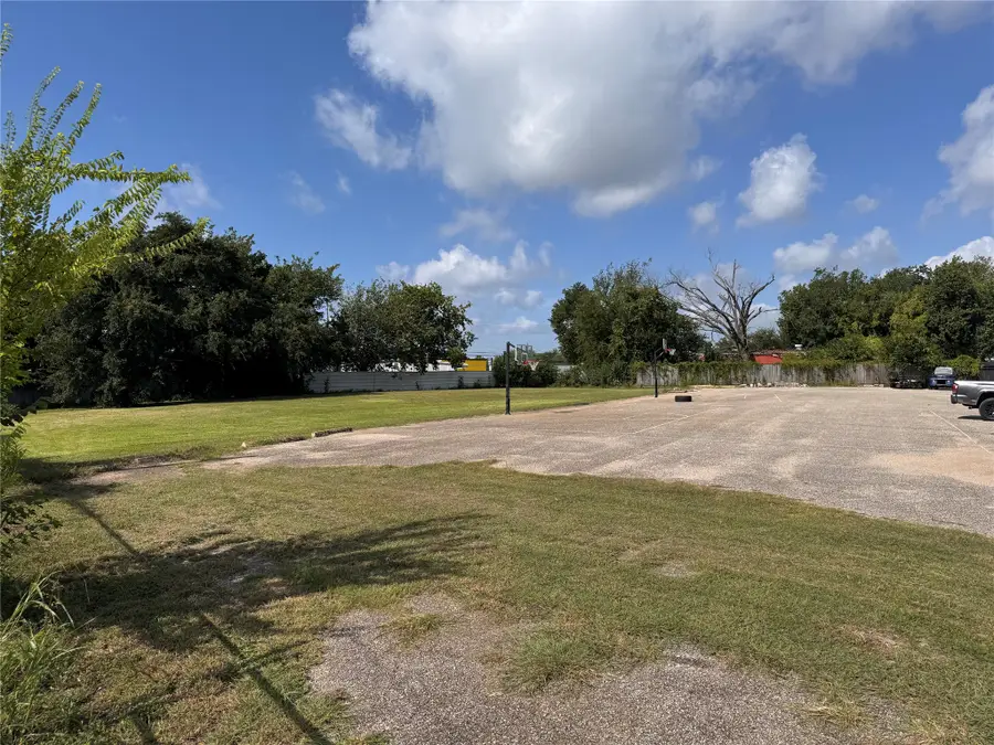 7151 Lawndale Street, Houston, TX 77023 - #2