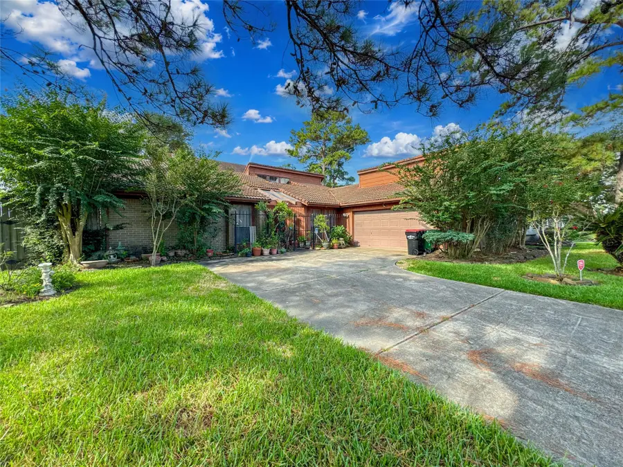 4619 Ironwood Drive, Baytown, TX 77521 - #2