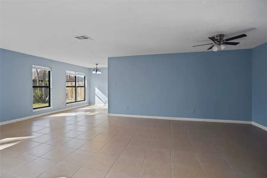 2846 Mayflower Landing Court, Webster, TX 77598 - Image #2