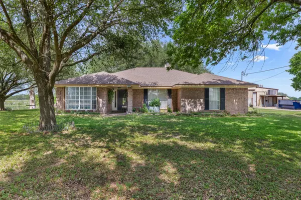 2773 County Road 268, Somerville, TX 77879