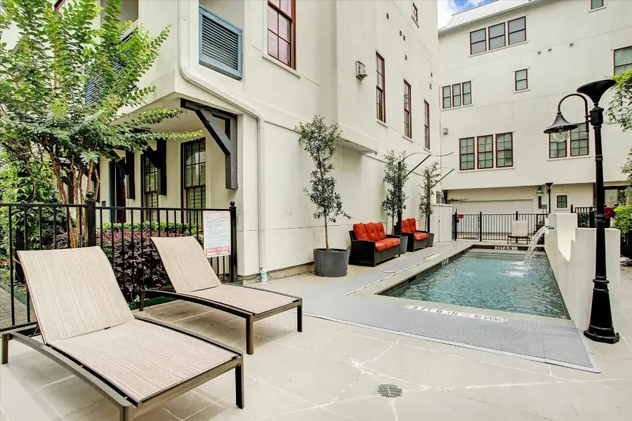 2714 Harvard Street, Houston, TX 77008 - #2